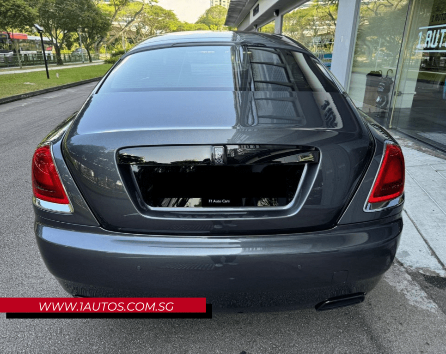 Rolls-Royce Wraith 6.6A Black badge