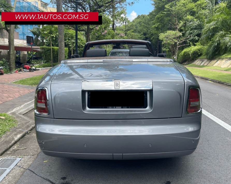 Rolls-Royce Phantom Drophead Convertible (COE till 12/2026)