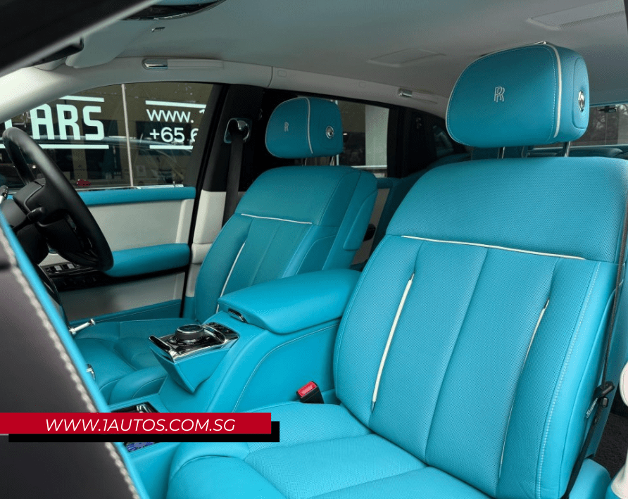 Rolls-Royce Phantom EWB