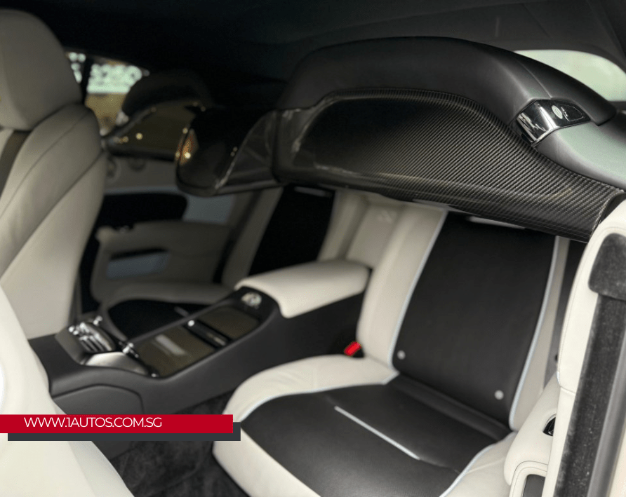 Rolls-Royce Wraith 6.6A Black badge